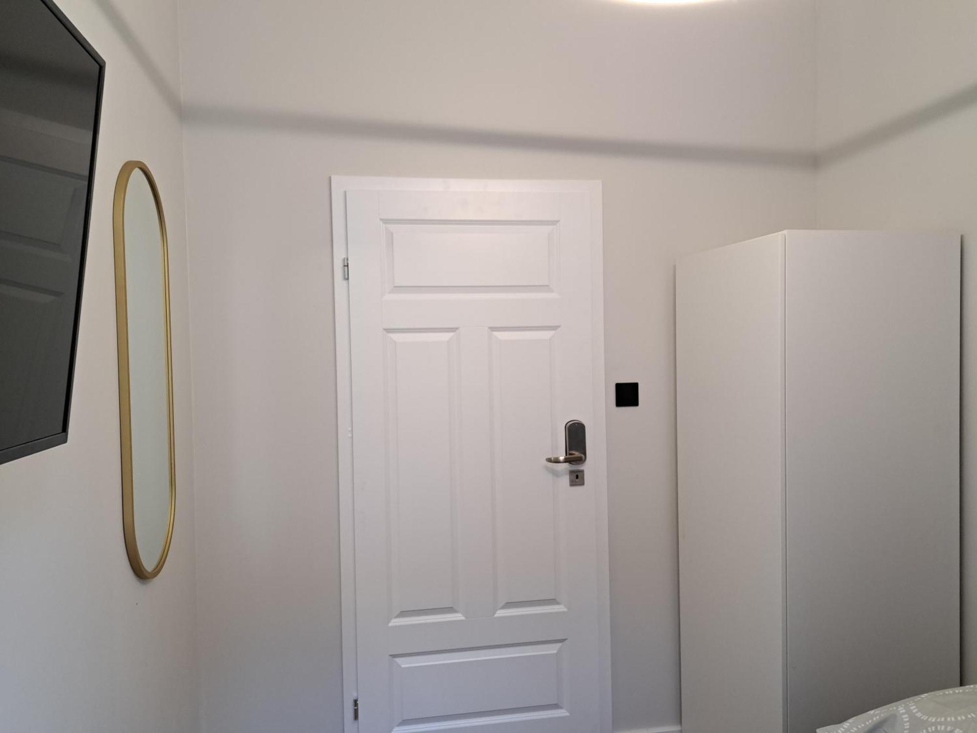 Kopernik Premium Rooms Apartment Torun Phòng bức ảnh